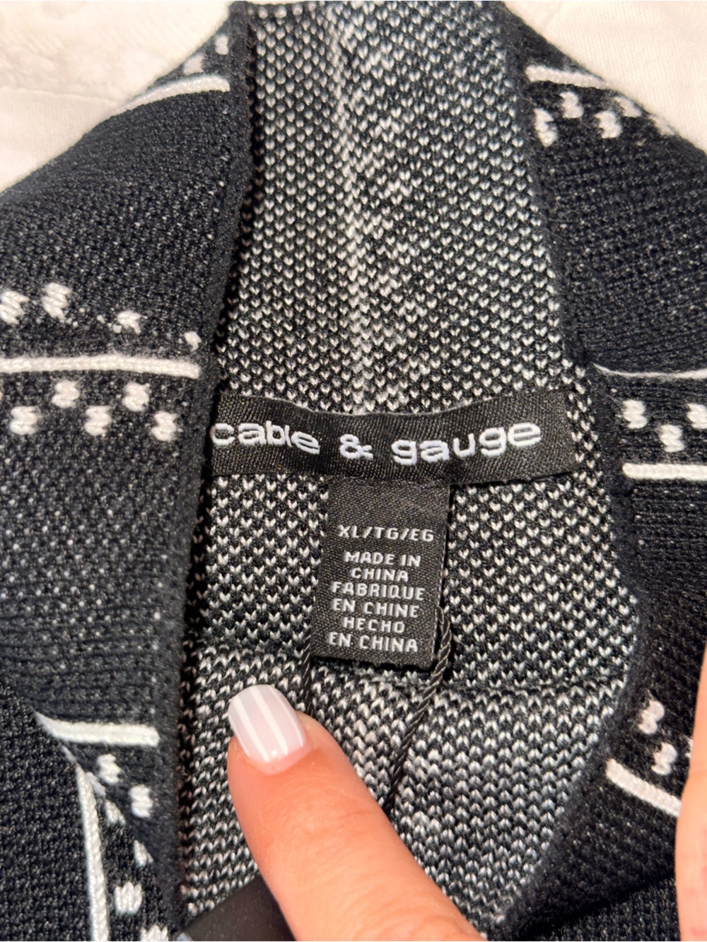 NWT Cable & Gauge Sleeveless Mock Neck Striped Knit Top - Black - Picture 7 of 9